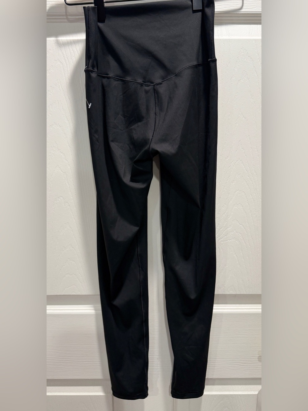 OFFLINE by Aerie OG Hi-Rise Black Leggings Size Small NWOT Yoga Activewear - Picture 4 of 6